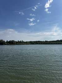 Teren 600mp - langa lac