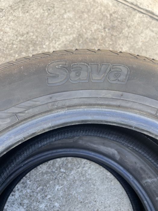 2 бр всесезонни гуми 225/65/17 SAVA
