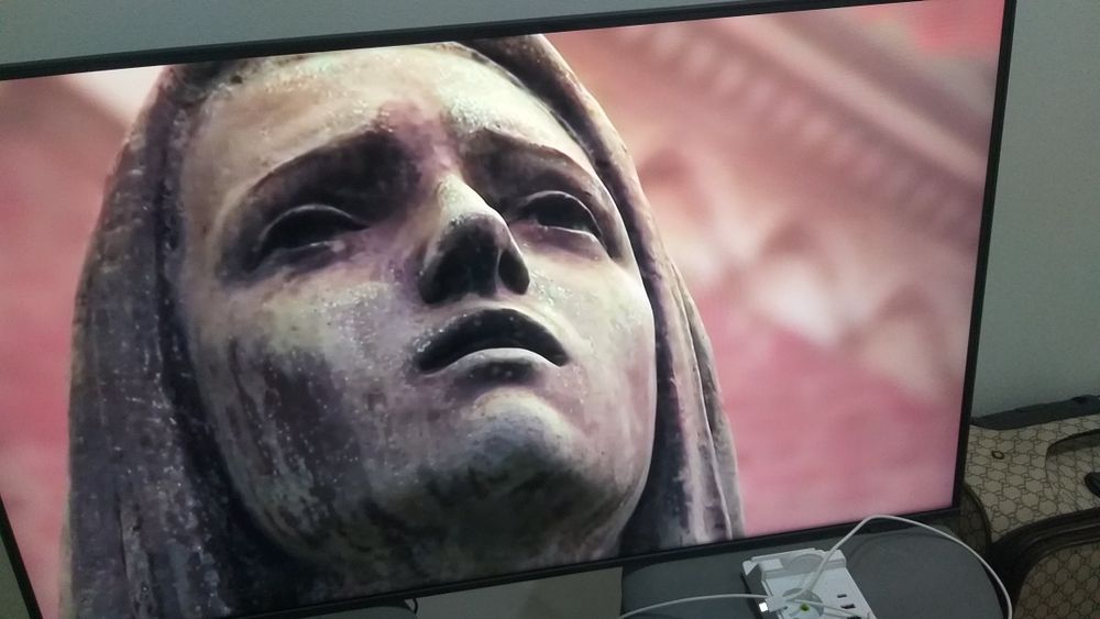 Продам телевизор Самсунг новинка 2025 года за 100000 тысяч тг