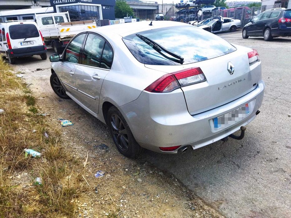 Dezmembram Renault Laguna 3, motorizare 2.0 DCi, an 2008