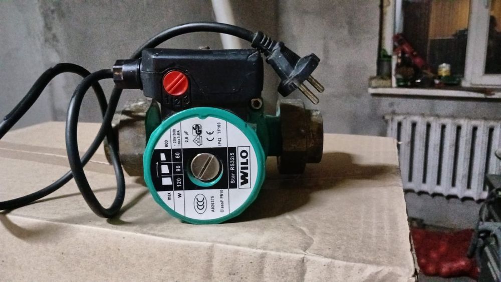 Продам насос циркуляционный