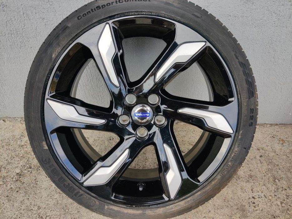 Janta ALECTO 19" Volvo V40 S60 V60 S90 V90 XC40 XC60 XC70 anvelopa 225/40R19 31316851