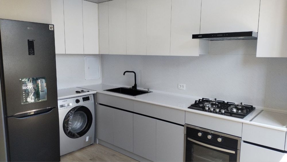 Срочно сдаётся квартира алмазар сити новостройка