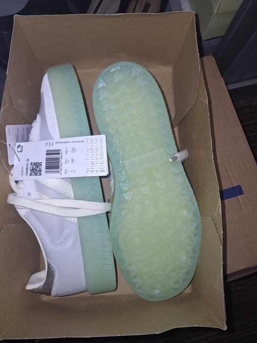 Adidasi Adidas Sambae