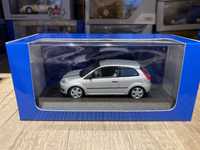 Minichamps FORD FIESTA machetă auto 3 uși scara 1:43 an 2002 silver