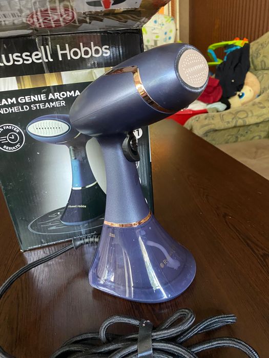 Парна ютия, само е отваряна, не е използвана