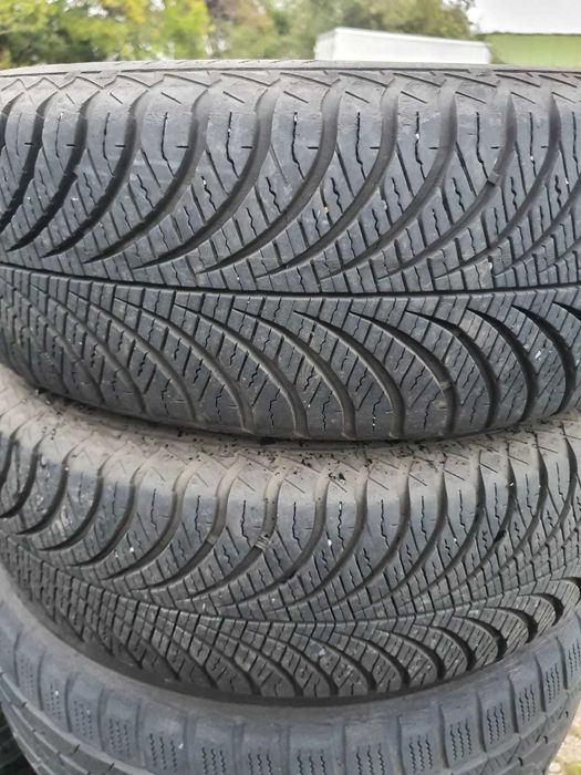 175 70 14 зимни гуми 2 броя Goodyear