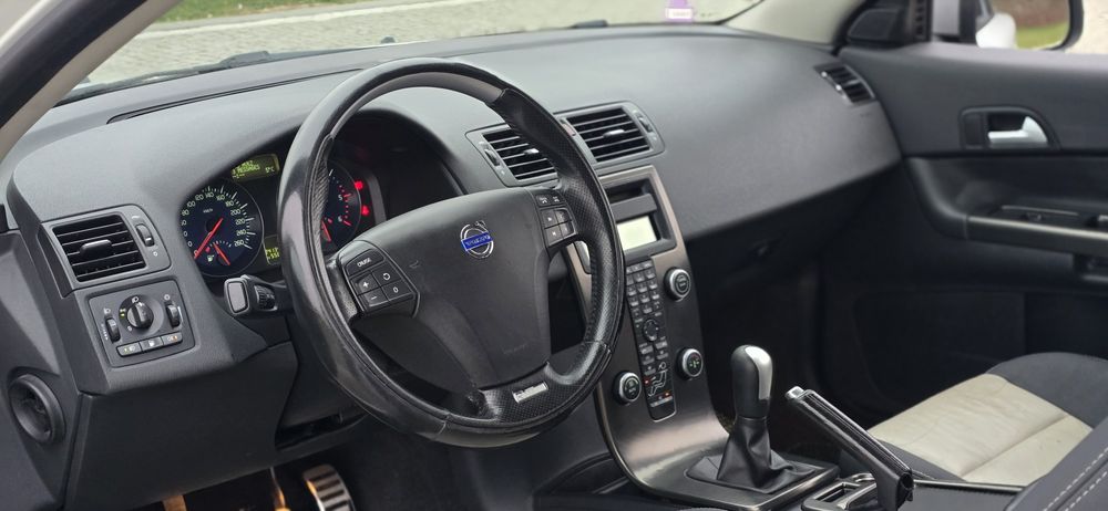 ///VOLVO C30 R DESIGN FACELIFT/// An 2011/// 1.6 Diesel///