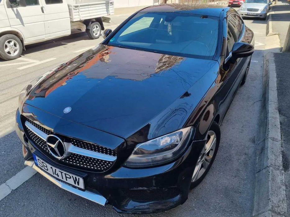 Mercedes-Benz C 180 Coupe AMG Line