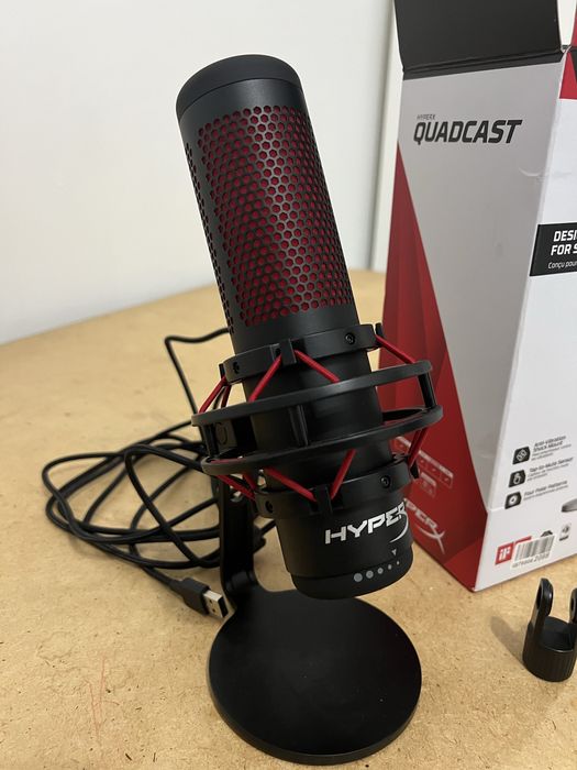 HyperX QuadCast Микрофон (игровой (для стриминга)), черный, красный