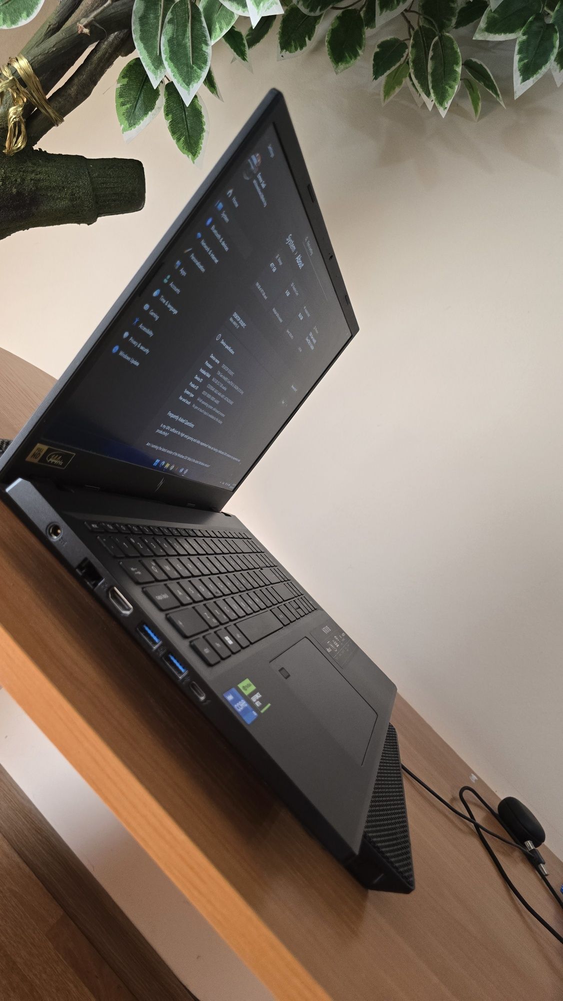 Acer Nitro V15 - і5-1З420Н/ RTX 3050 16GB RAM / 500GB SSD