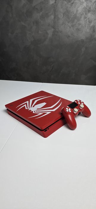 PS4 slim Spider-Man Edition + 5 Jocuri