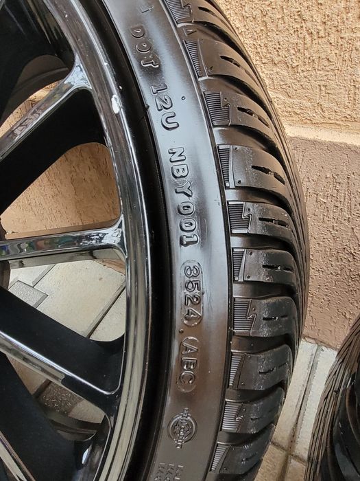 Jante aliaj Mercedes 5x112 anvelope  all season m+s 225 35 20