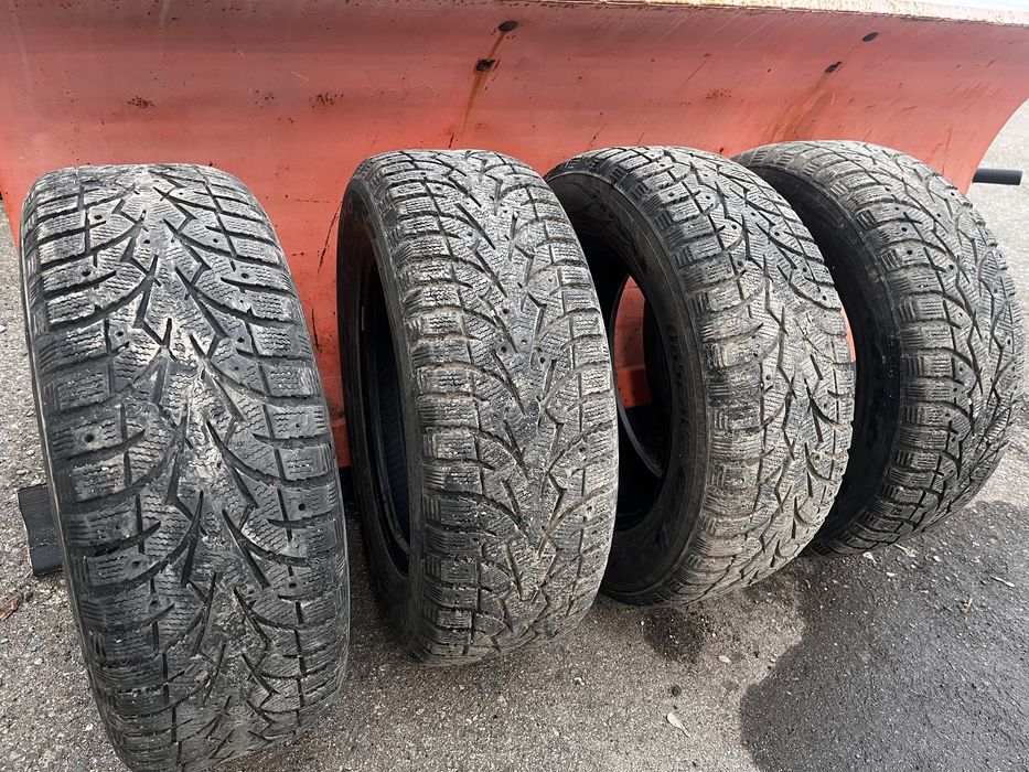 Резина toyo на r15
