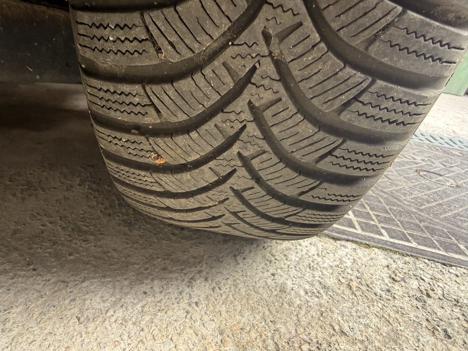 Jante tabla 15” 5x112 cu anvelope iarna 195/65R15