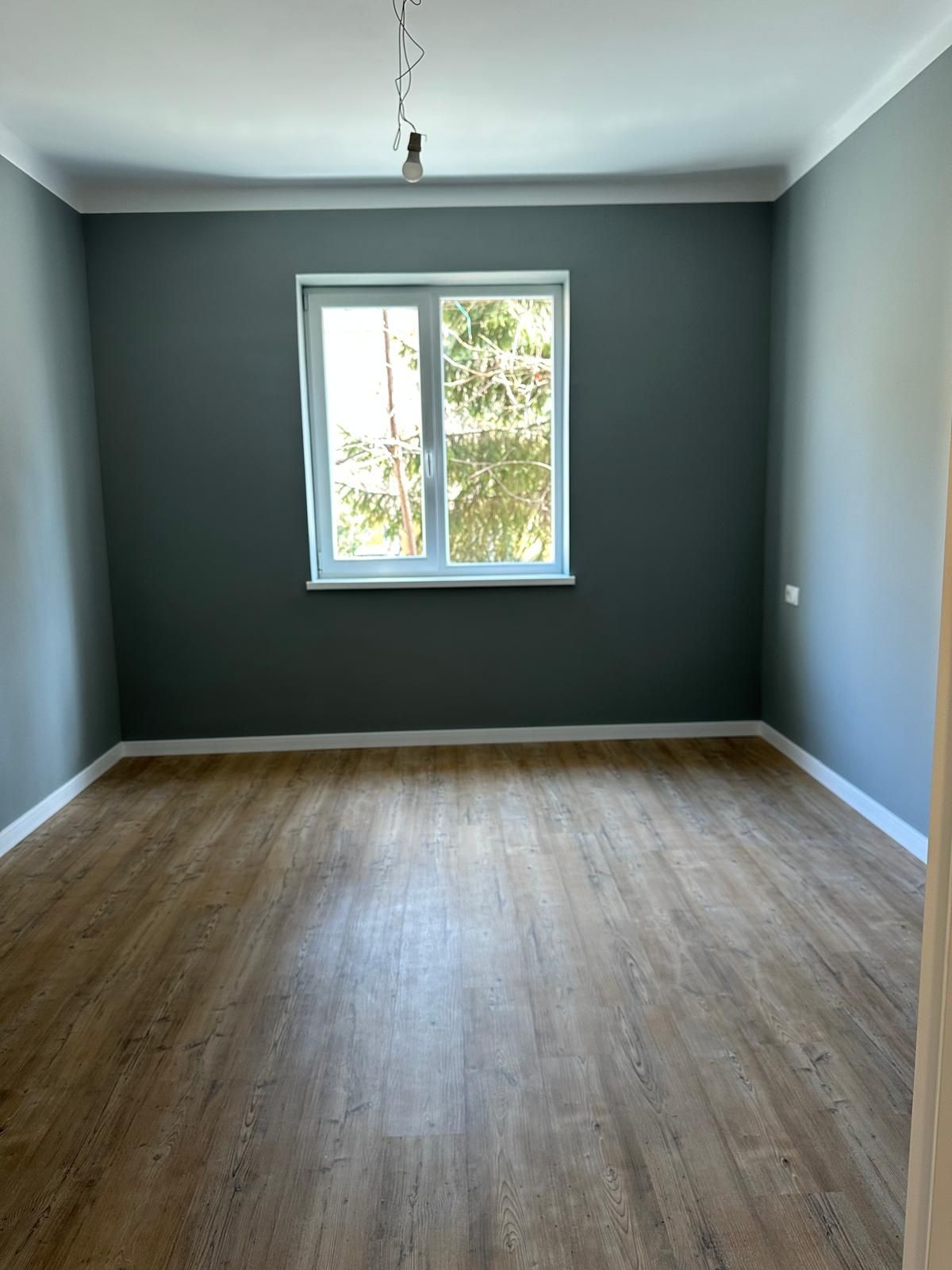 Persoana fizica, vând apartament finisat zona str Horea