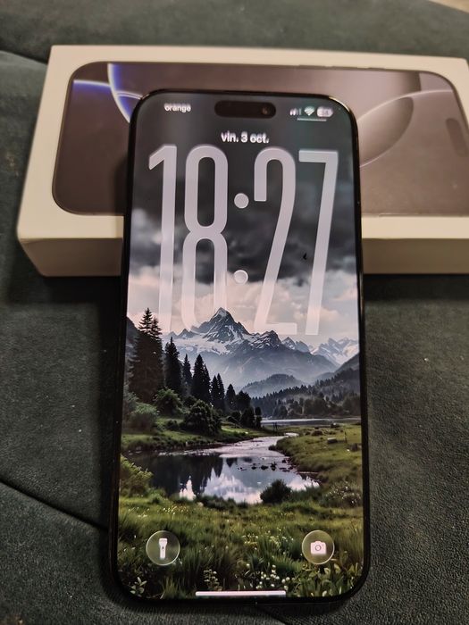 IPhone 16 Pro Max.