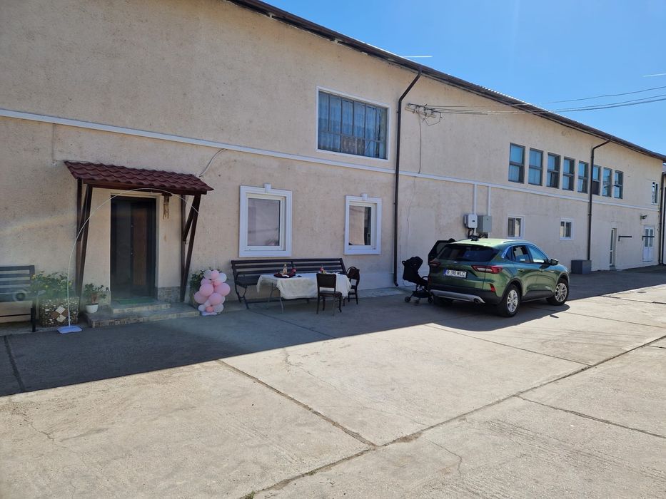 Inchiriez Hale 8000 mp la drum European