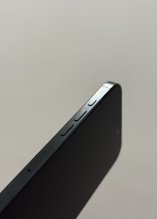 iPhone 16 Pro Max 512GB Titanium Black & Natural Neverlocked