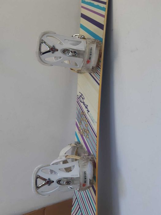 Placa snowboard Burton Feather 153 cm cu legaturi Burton - boots