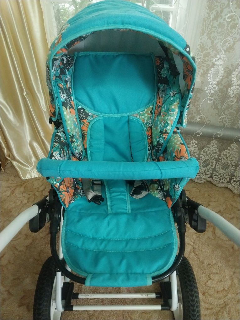 Продам коляску 2 в 1