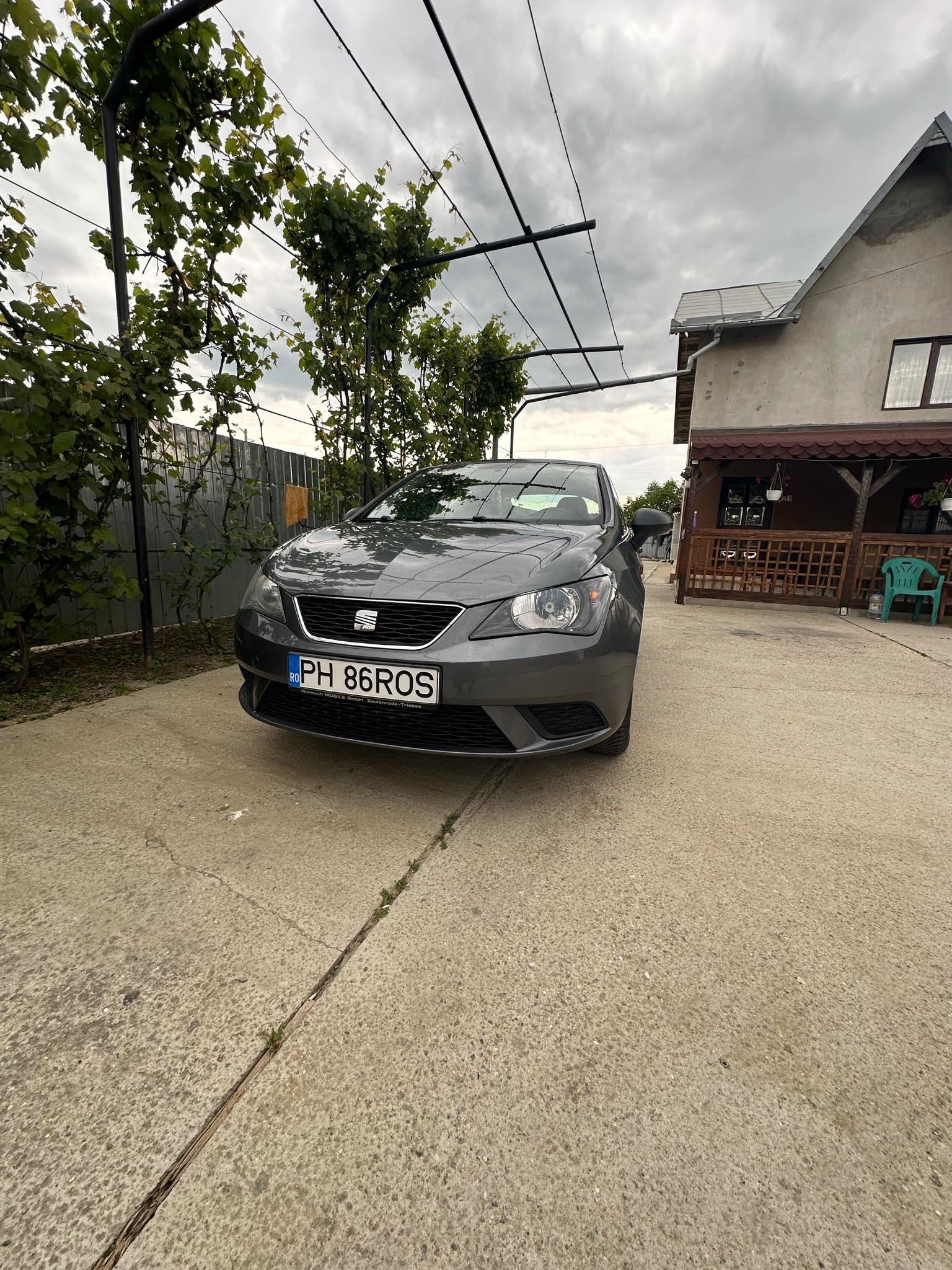 Seat Ibiza 2013 .