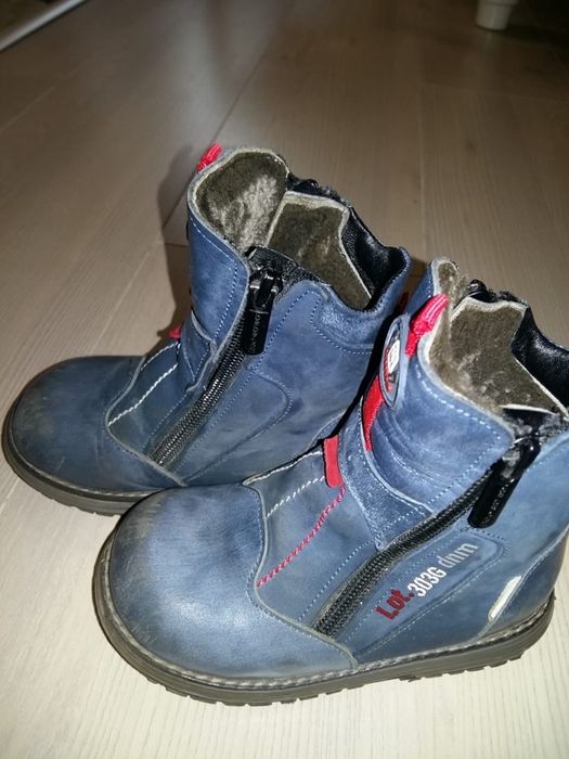 Продам сапожки зимние детские для мальчиков