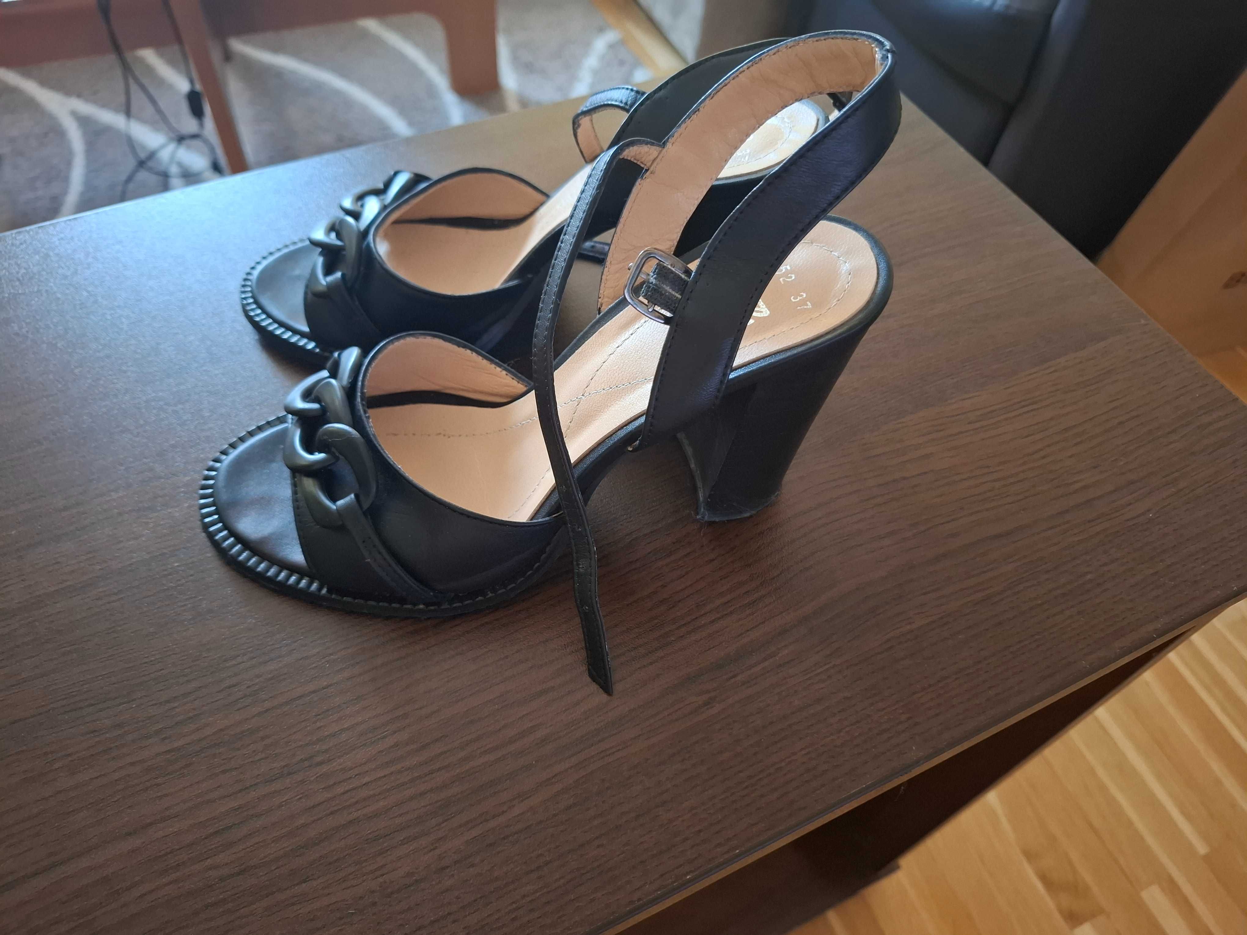 Дамски сандали Gianni