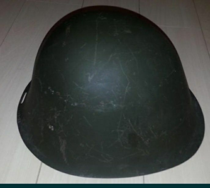 Casca militara romaneasca Mapn Model 1973.(stoc de razboi) 
.Produs di