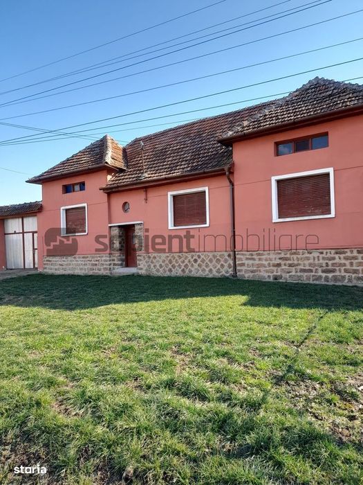 Casa zona Girisu Negru.Tinca