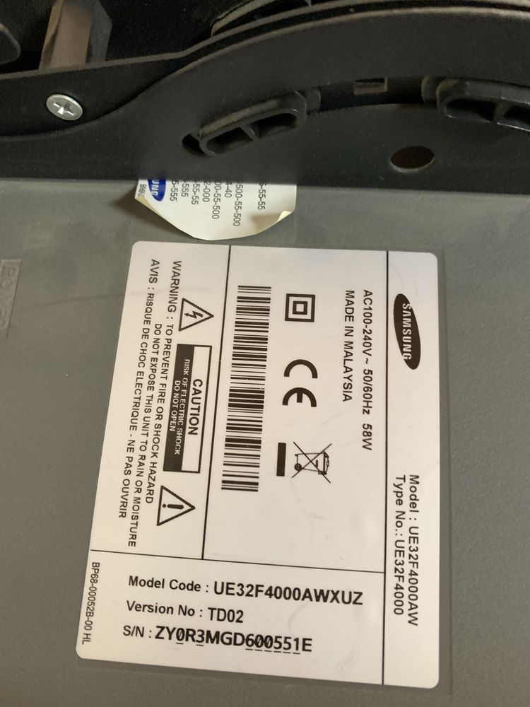 samsung 32 tali karobkasi yoq