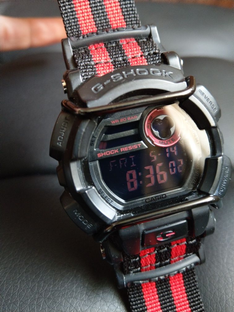 Часовник Casio G Shock Оригинал