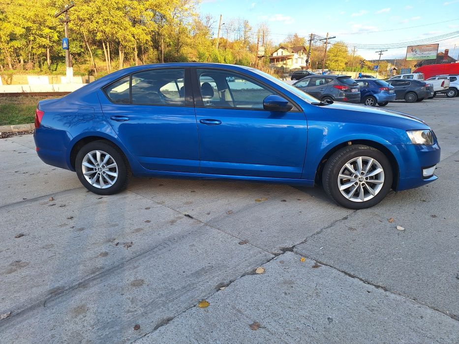 Skoda Octavia  Berlina Fabr.2013