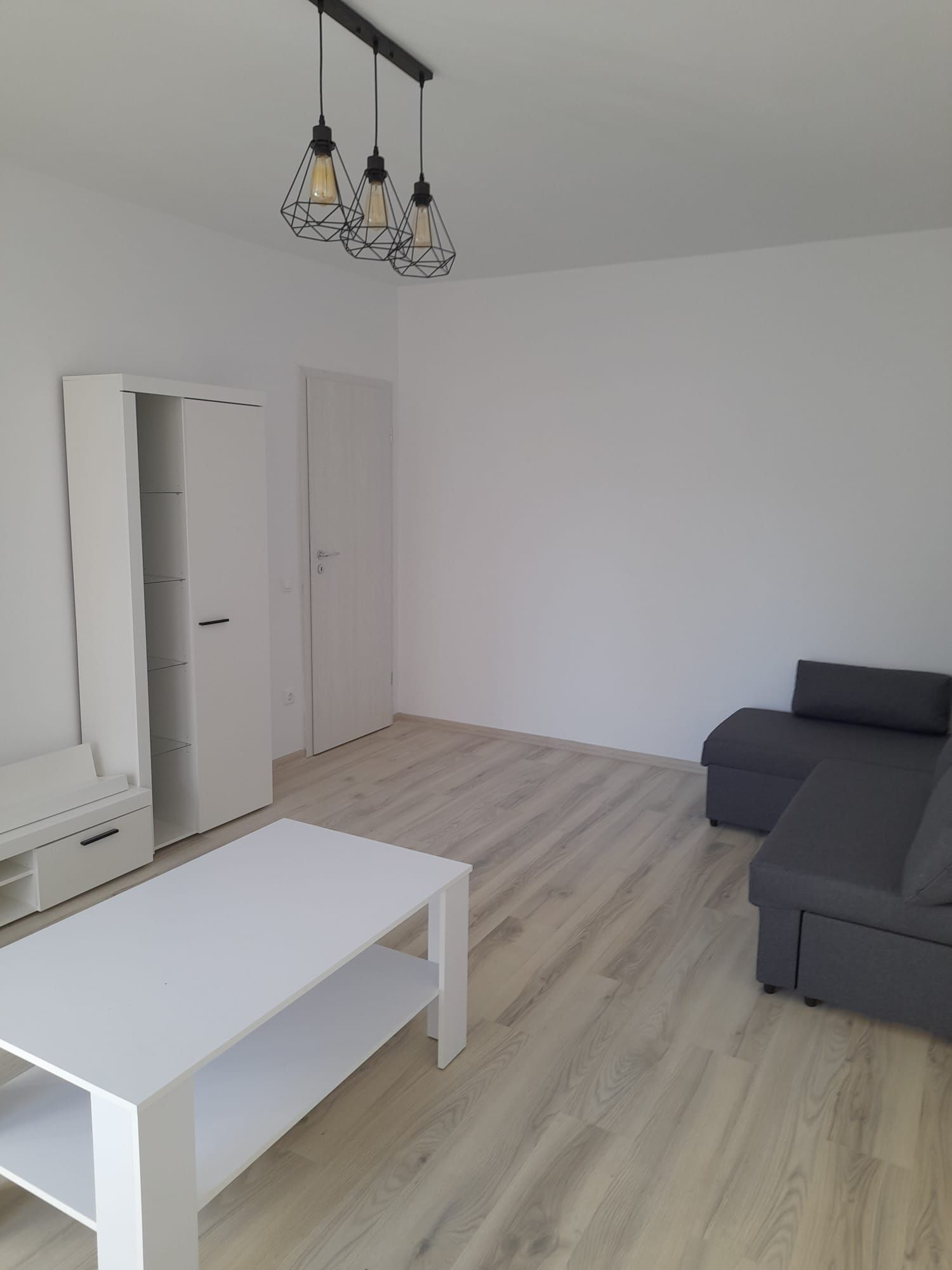 Închiriez apartament in Sibiu