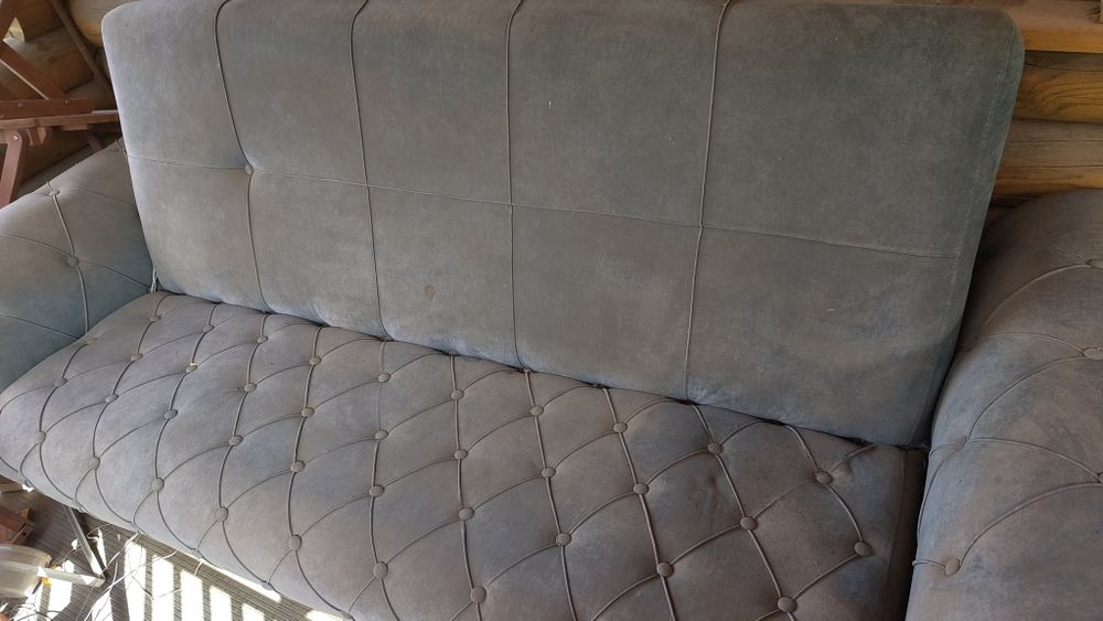 ПРОДАМ ДИВАН в нормальном состоянии