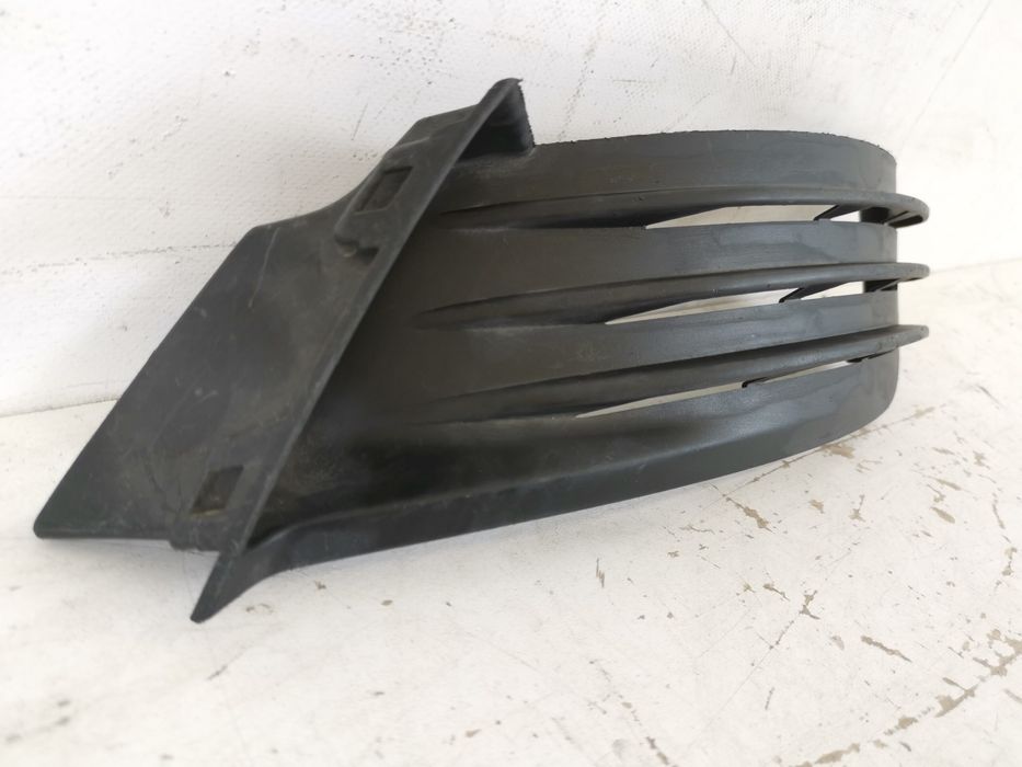 Решетка Предна Броня Дясна Рено Меган 4 / Renault Megane 4 Оригинална