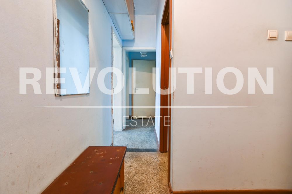 Дава се под наем Тристаен апартамент в София, Лозенец - 80 кв.м за 500 € - Снимка #12