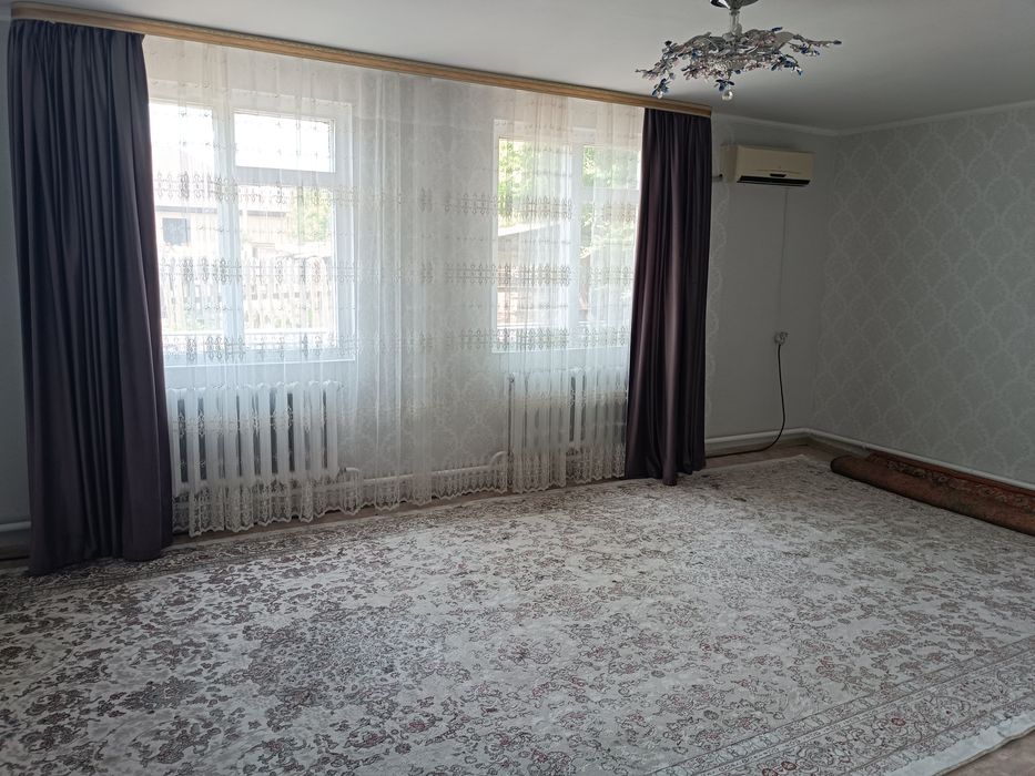 Дом в центре Жилянки