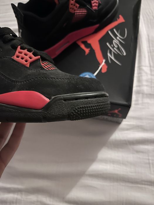 Jordan 4 red thunder us8 eu41