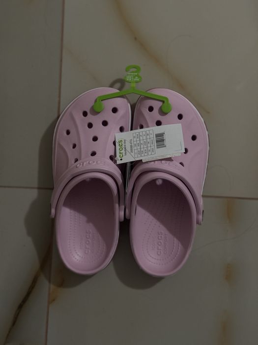 Чисто нови чехли Crocs