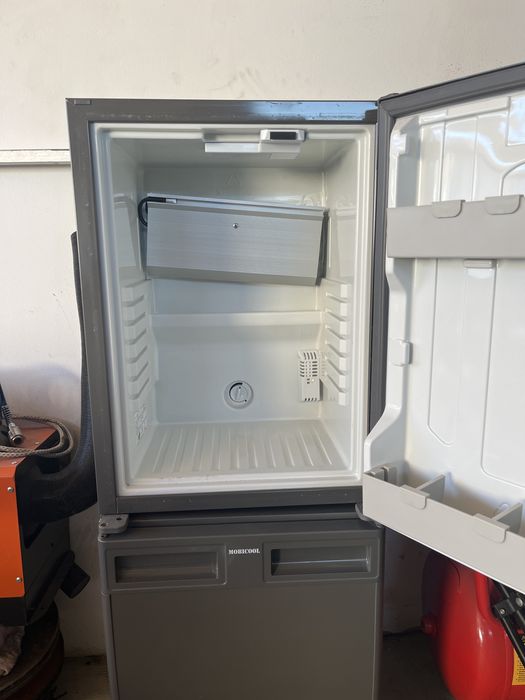 Mini frigider  marca Mobicool