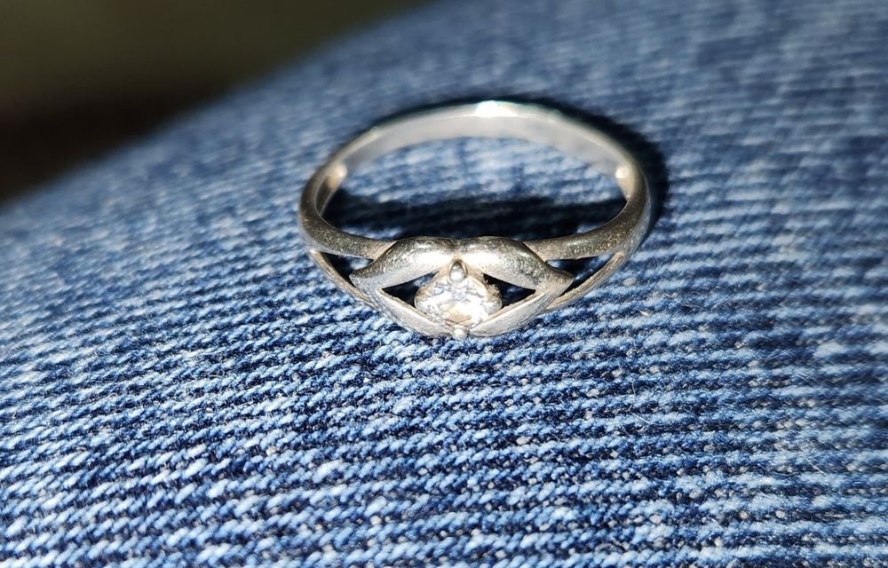 Серебряное кольцо