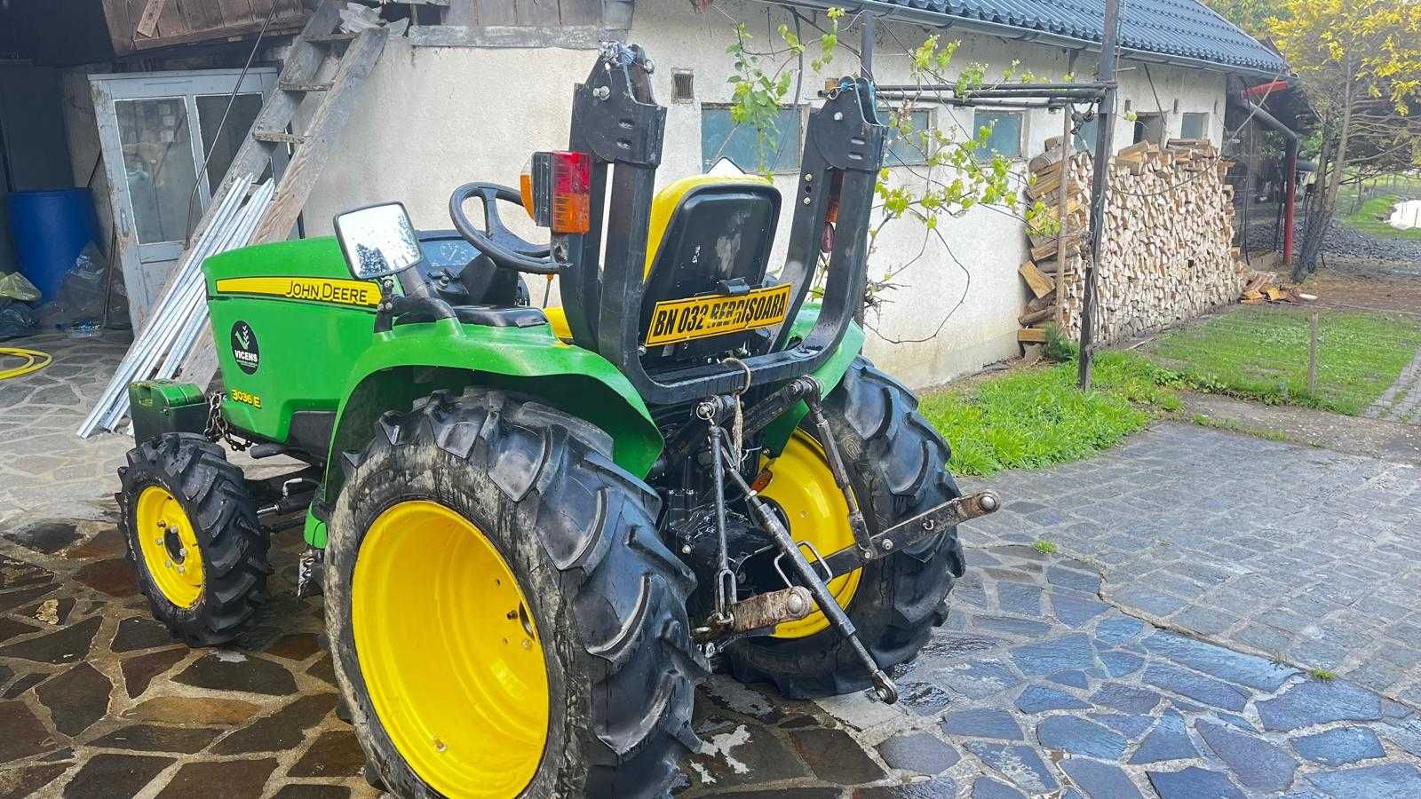 Tractor John Deere 3036