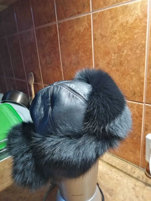 Vand caciula vulpe noua