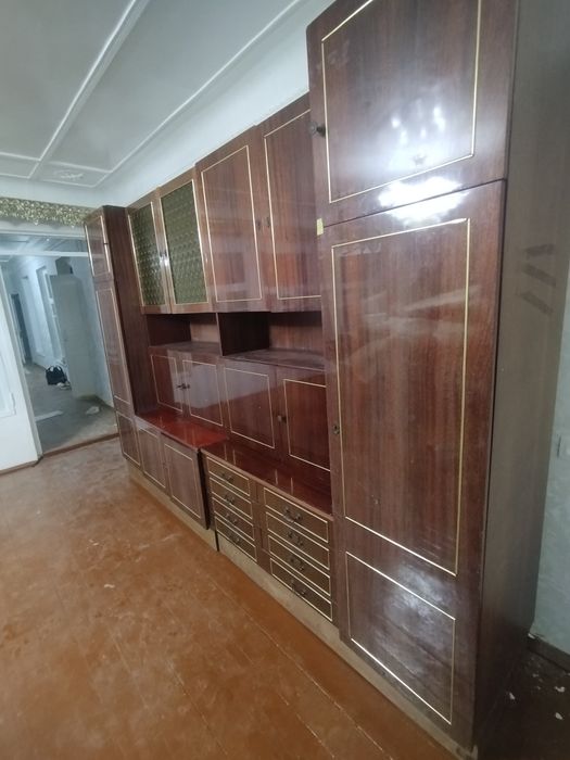 Mebel shkaf ishkop stenka