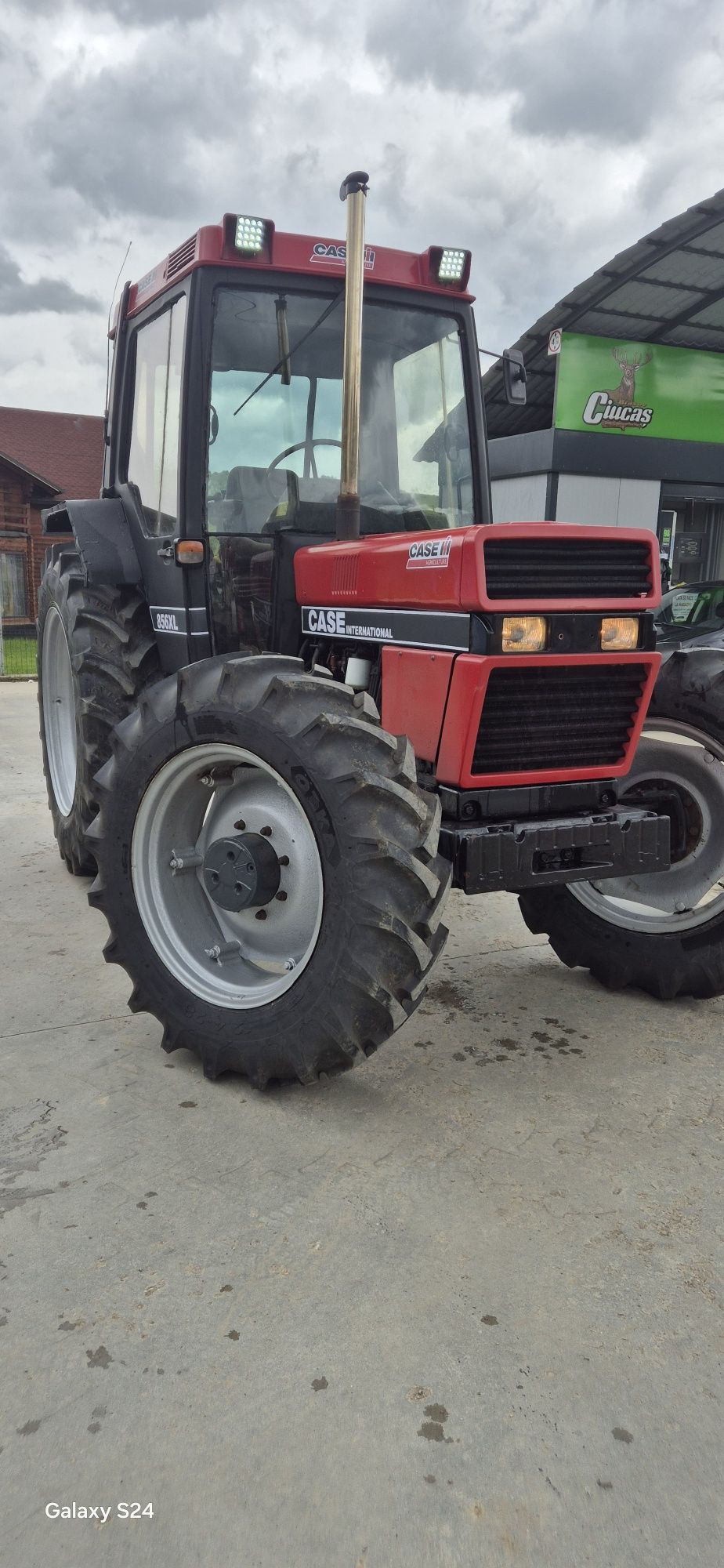 Case international 856 xl