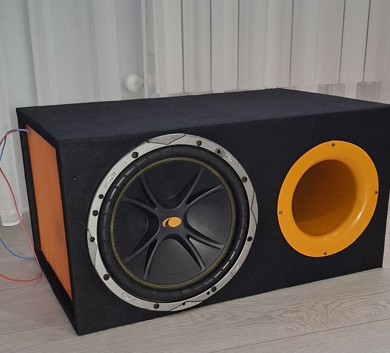 Продам сабвуфер буфер Кикер 12 дюйм 30см без усилитель