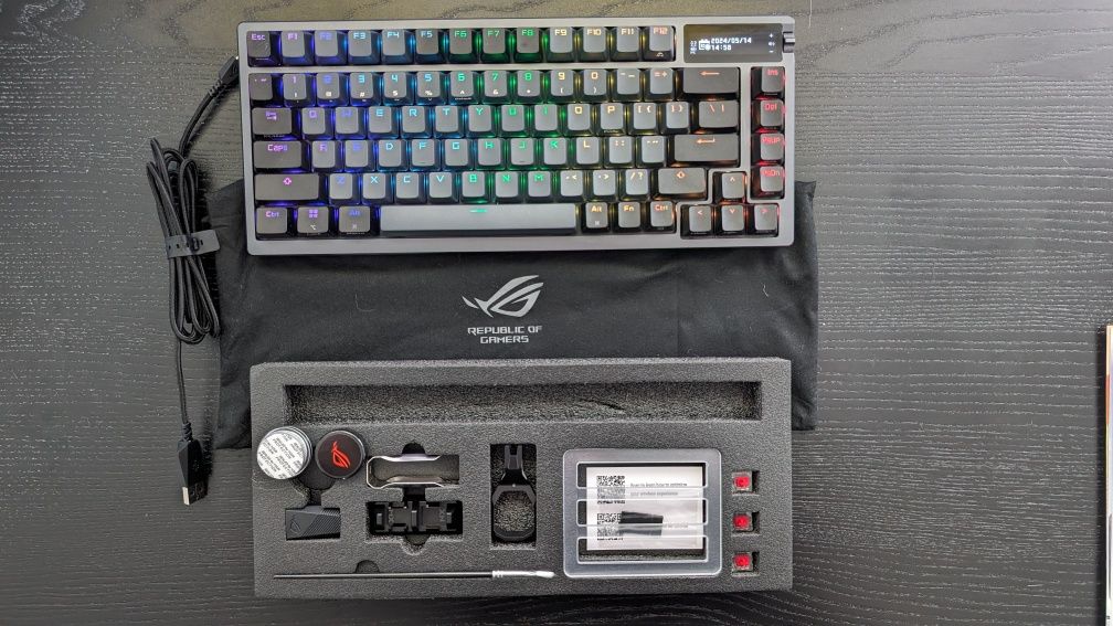 Tastatura gaming ASUS ROG Azoth NX Red | Garantie feb 2026