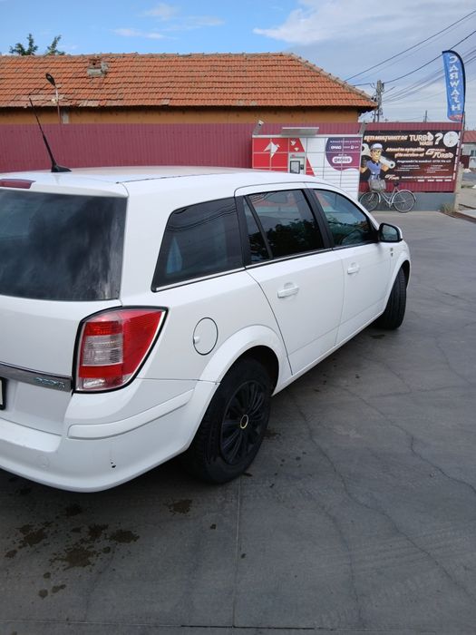 Opel Astra H Facelift 2010