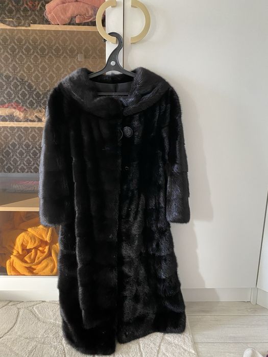 Продам шубу норковую в идеальном состоянии